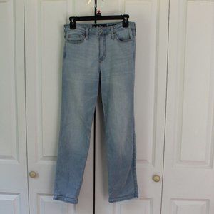 Hollister High-Rise Slim Straight Classic Stretch Women Junior Size 7R
